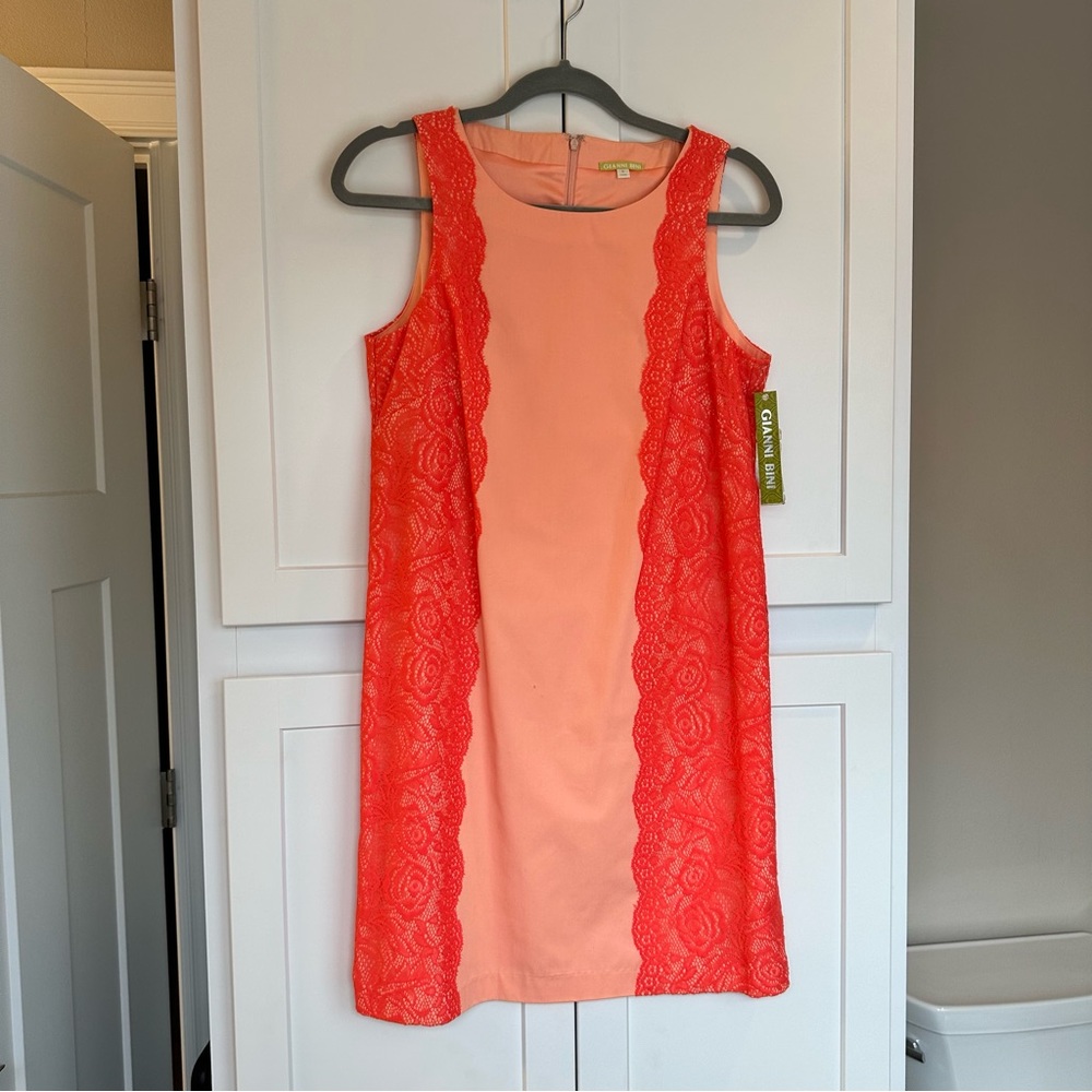 NWT Gianni Bini size 6 neon lace dress